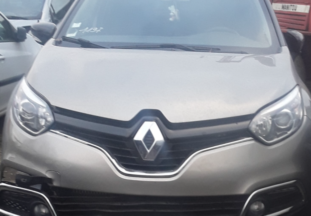 RENAULT CAPTUR POUR PIECES