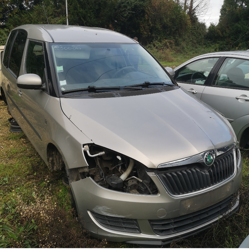 Skoda Roomster pour pièce